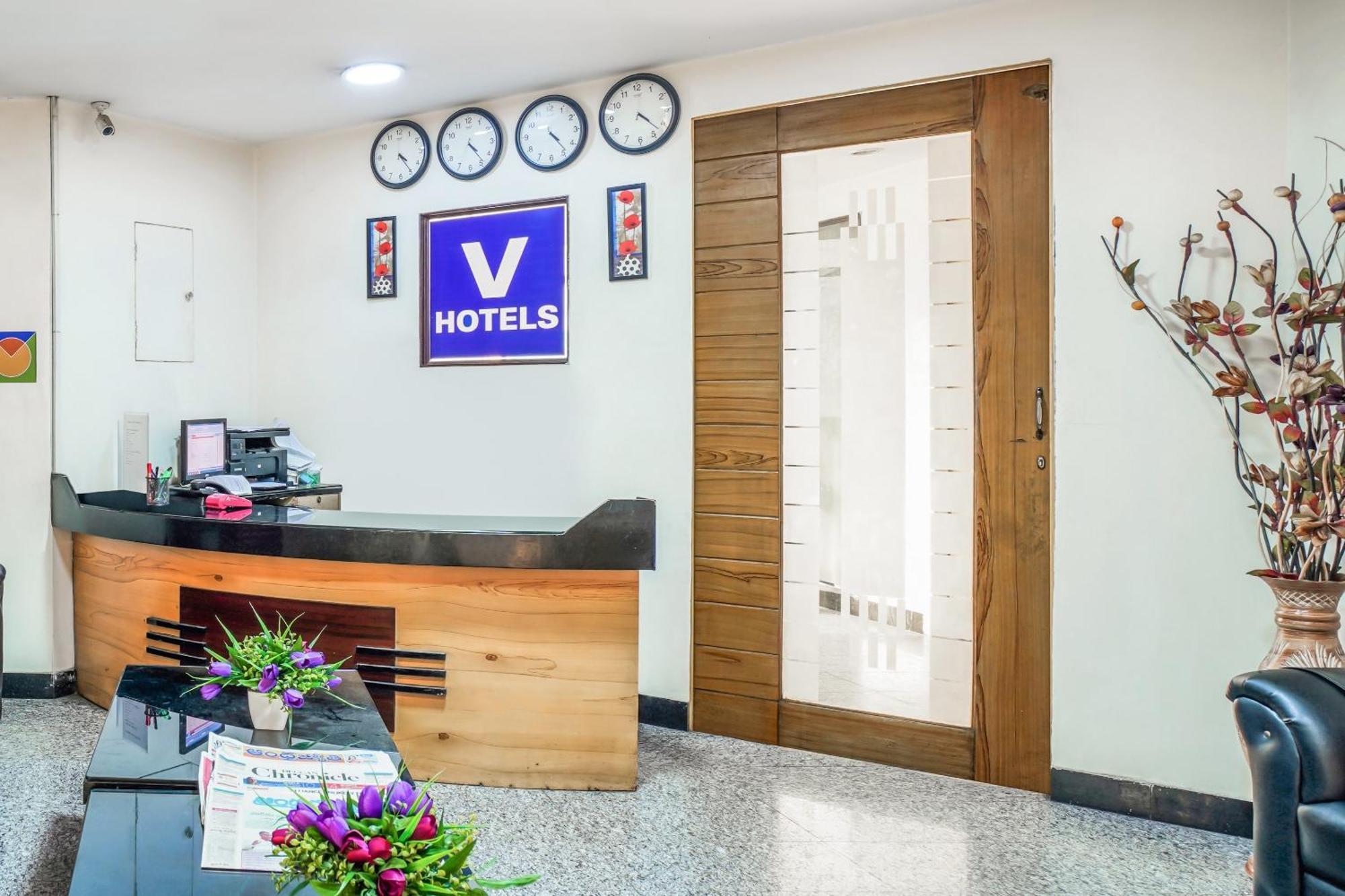 Hanvi Inn Хайдарабад Экстерьер фото